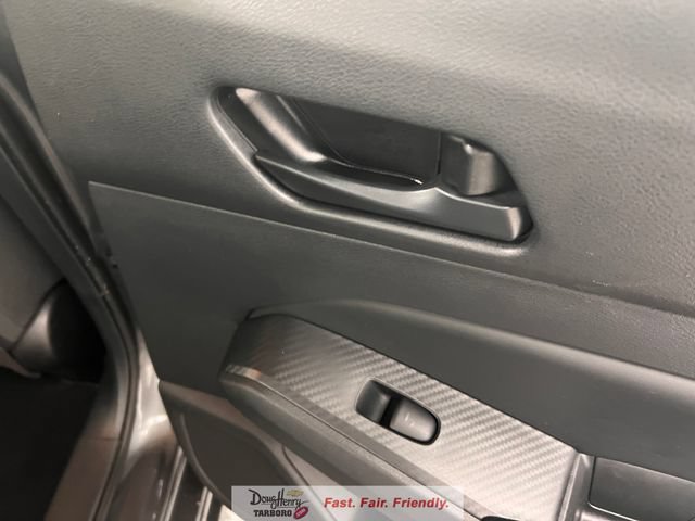 Used 2025 Nissan Altima 2.5 SV FWD image 35