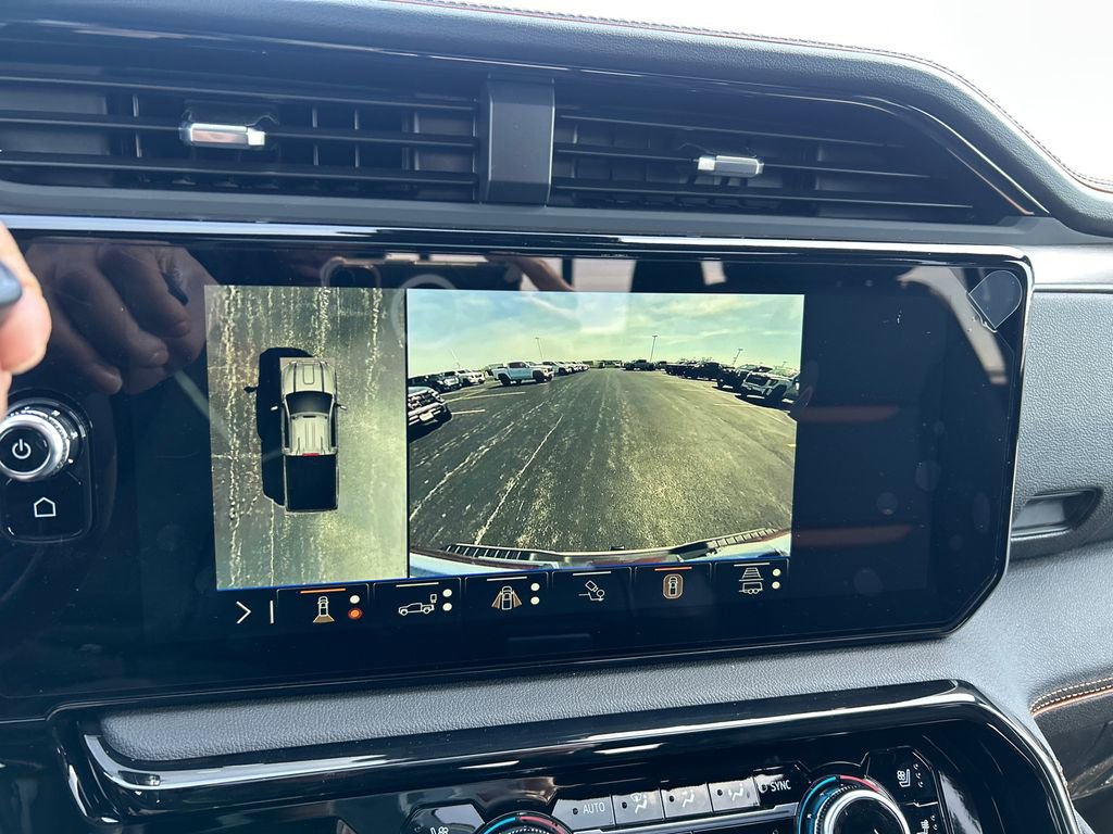 New 2026 GMC Sierra 2500 AT4 AWD/4WD image 25