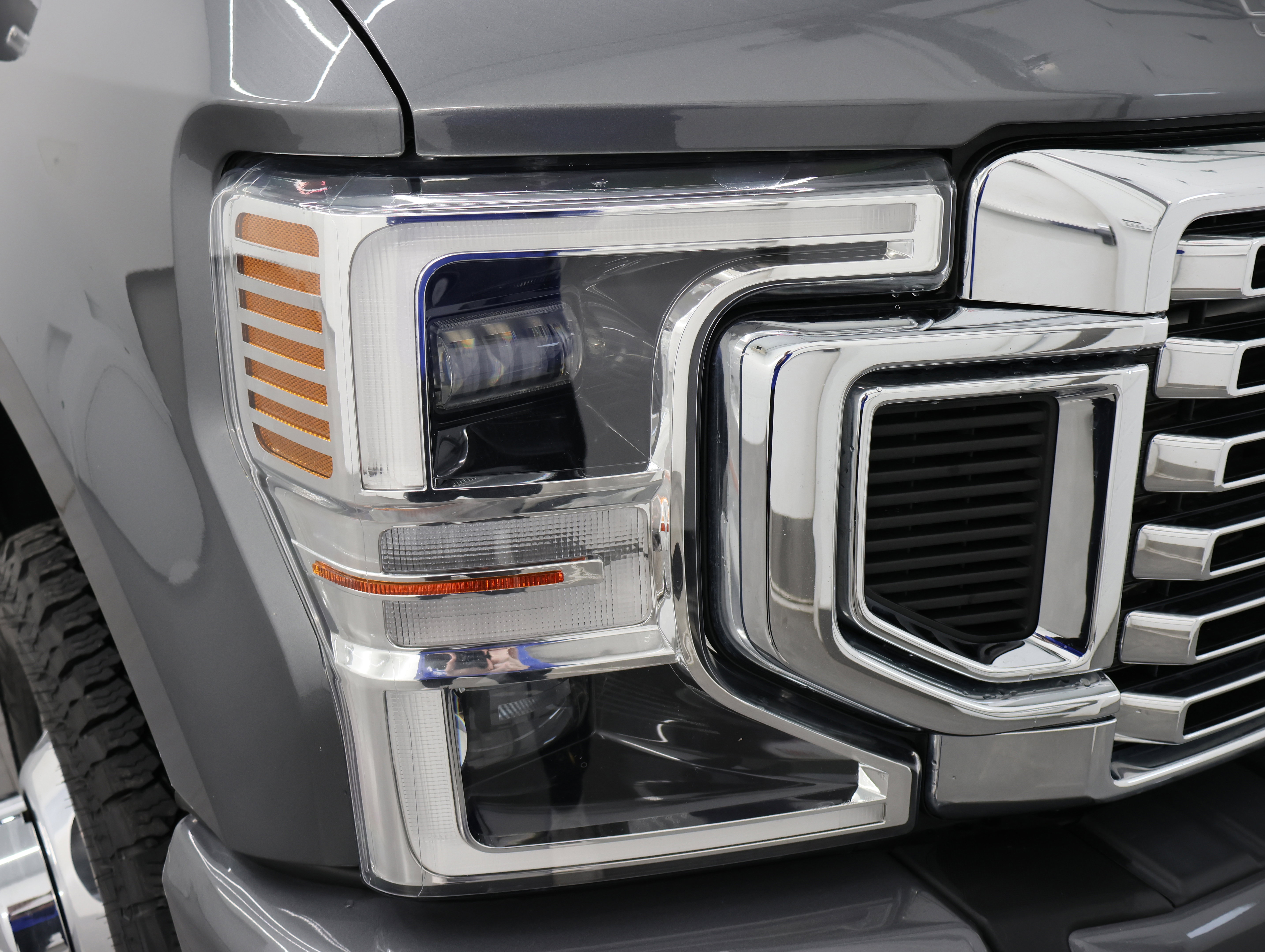 Used 2022 Ford F350 Platinum AWD/4WD image 25