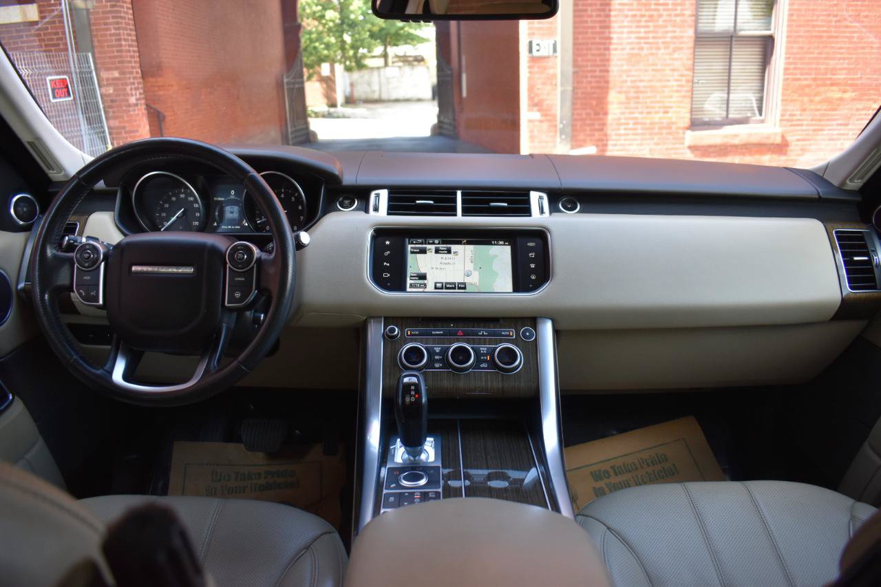 Used 2016 Land Rover Range Rover Sport HSE AWD/4WD image 21