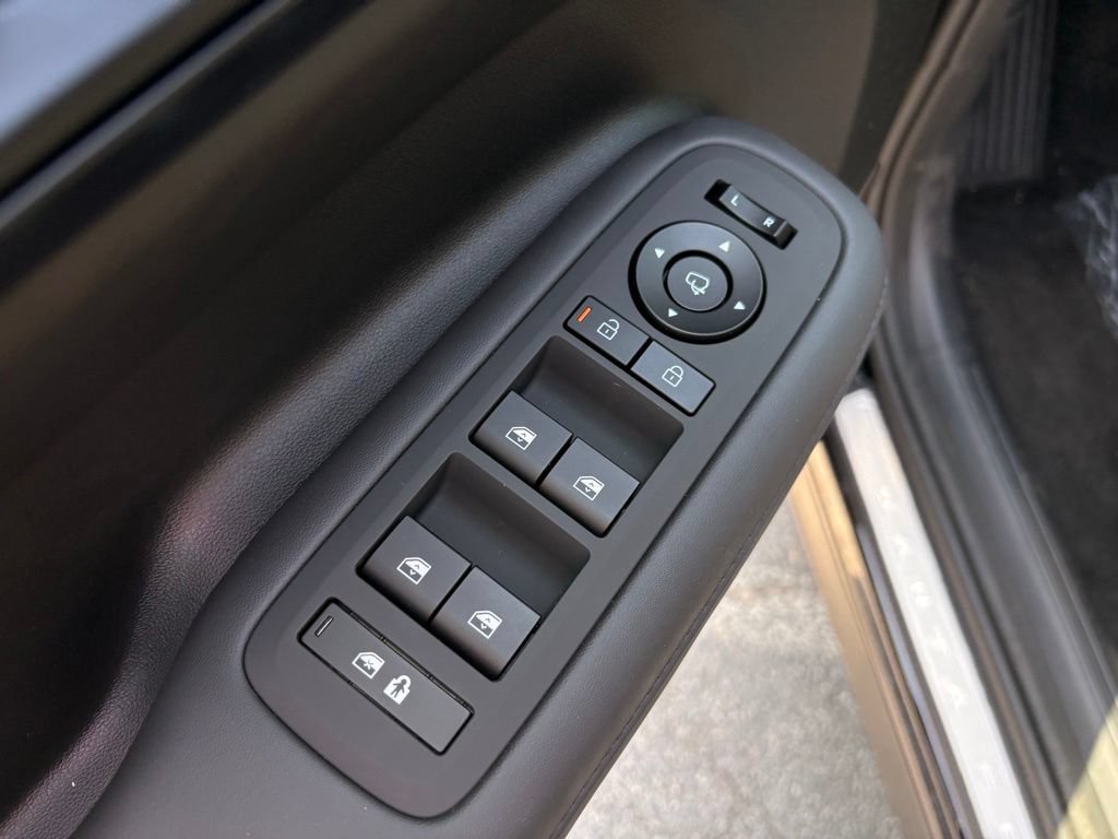 New 2027 Hyundai Santa Fe Calligraphy FWD image 12