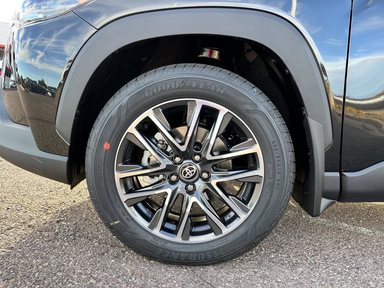 New 2026 Toyota Corolla Cross XLE image 32