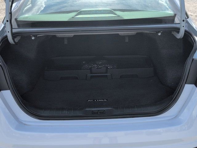 Used 2025 Nissan Altima 2.5 SR w/ SR Premium Package AWD/4WD image 28