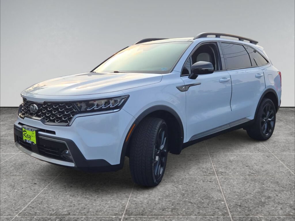 Used 2021 Kia Sorento EX w/ EX AWD X-Line Package image 4