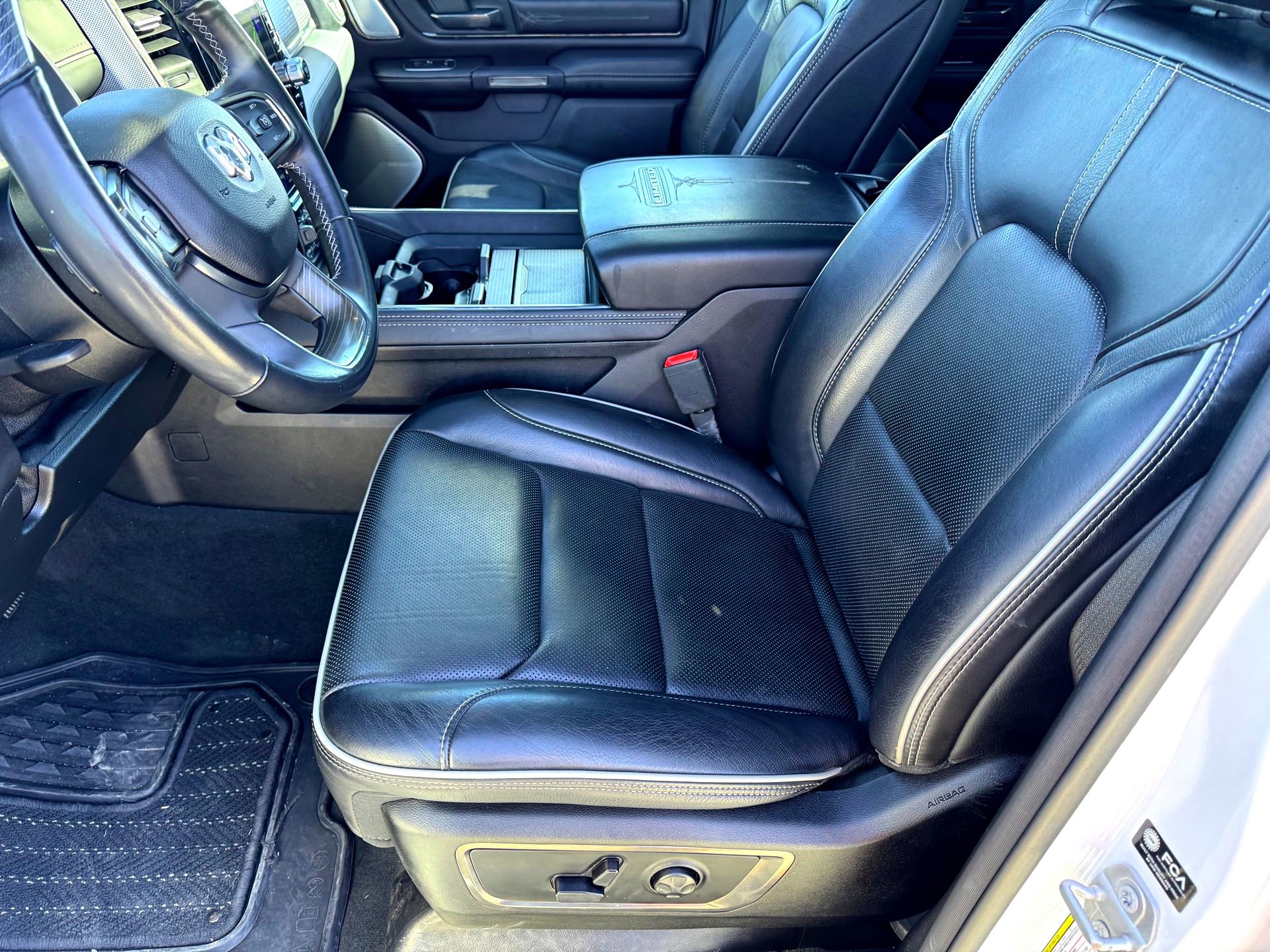 Used 2021 RAM 1500 Limited w/ Night Edition image 12