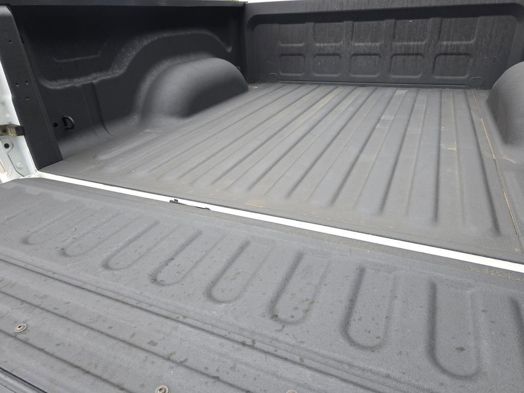 Used 2015 RAM 1500 Limited AWD/4WD image 17