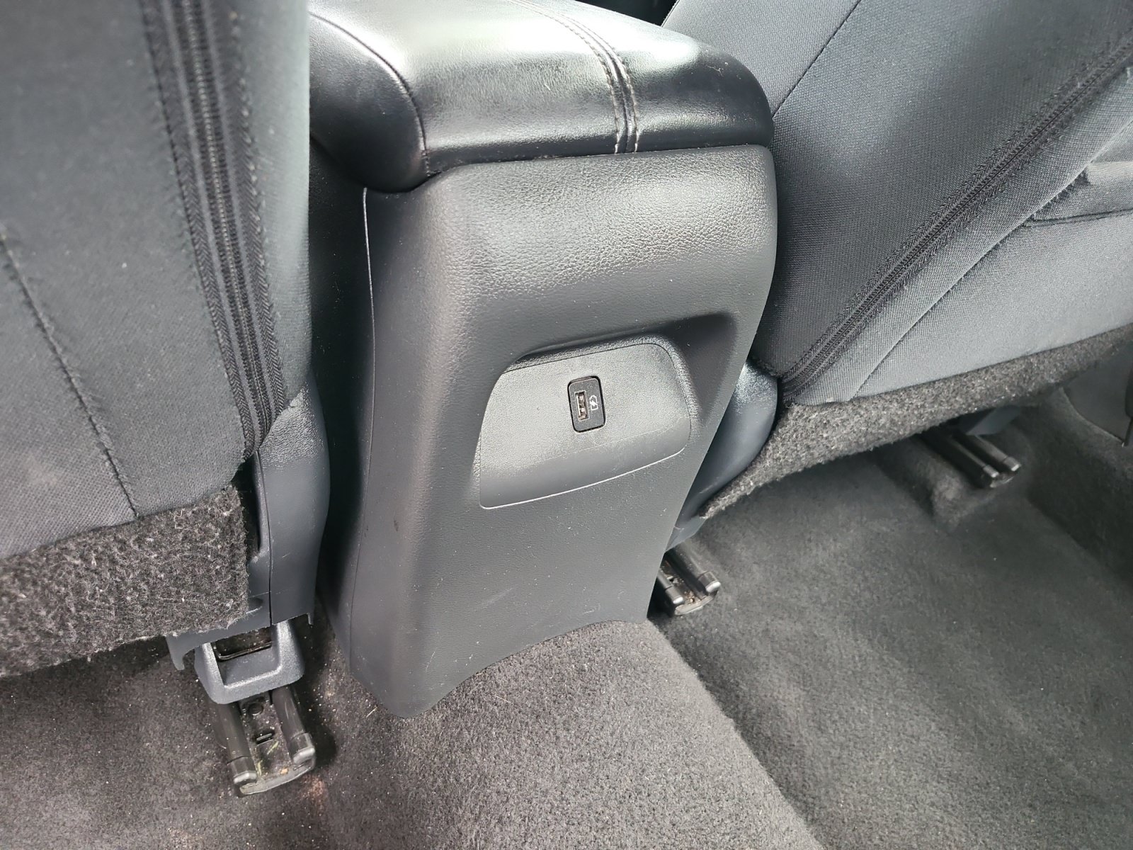 Used 2024 Nissan Sentra SV w/ Trunk Package FWD image 14