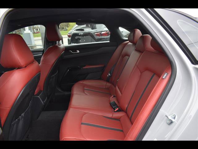 Used 2023 Kia K5 GT-Line image 11