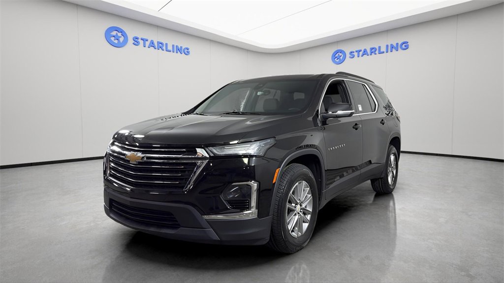 Used 2023 Chevrolet Traverse LT image 16