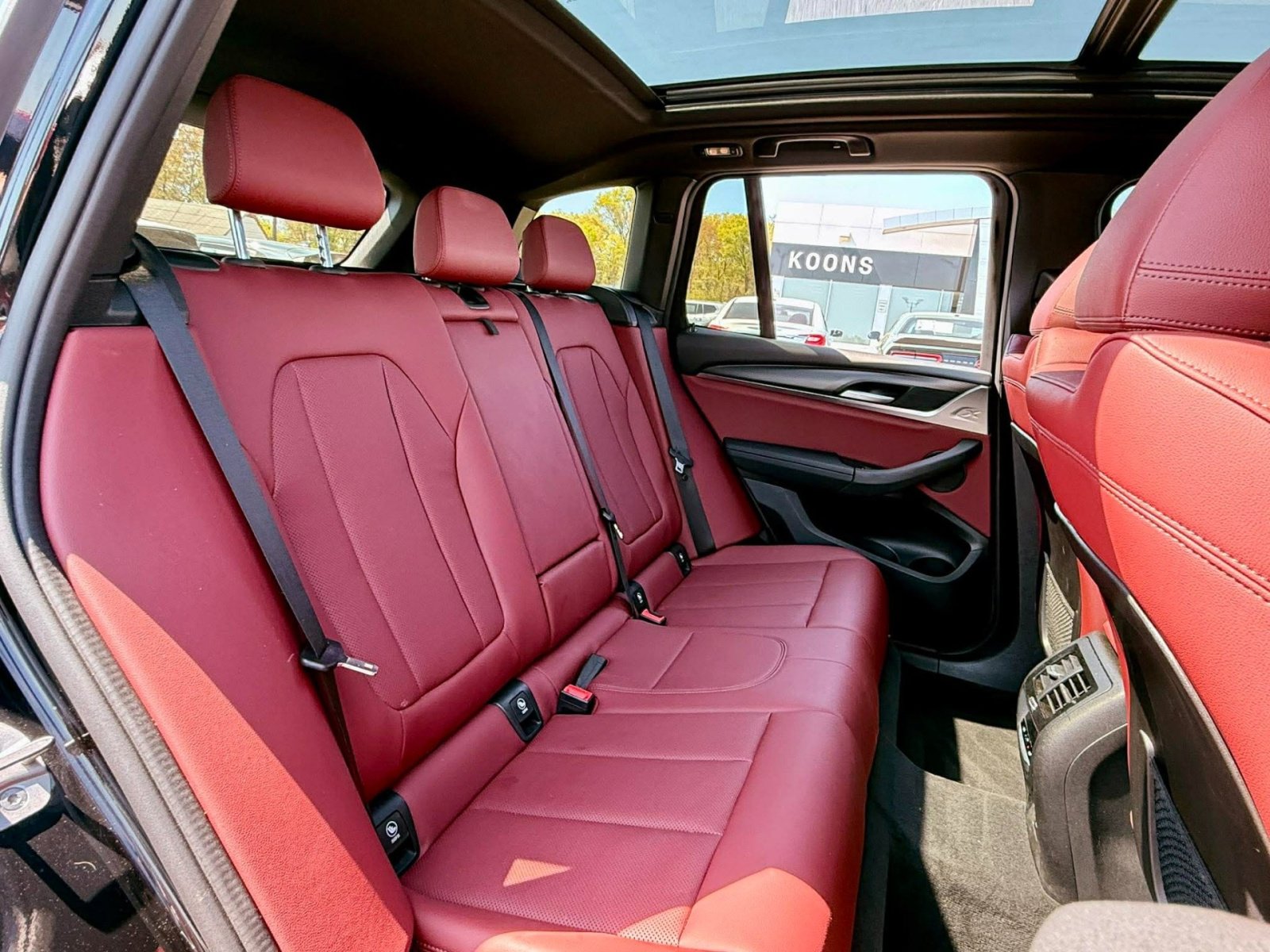 Used 2022 BMW X3 xDrive30i w/ M Sport Package 2 image 26