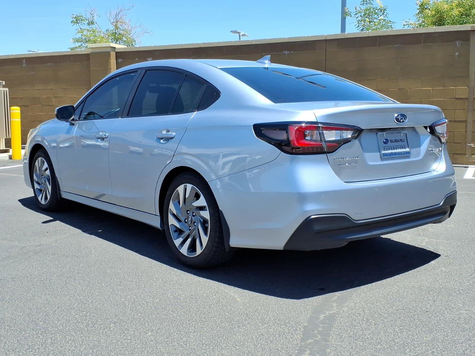 Used 2025 Subaru Legacy Limited w/ Popular Package #3 AWD/4WD image 5