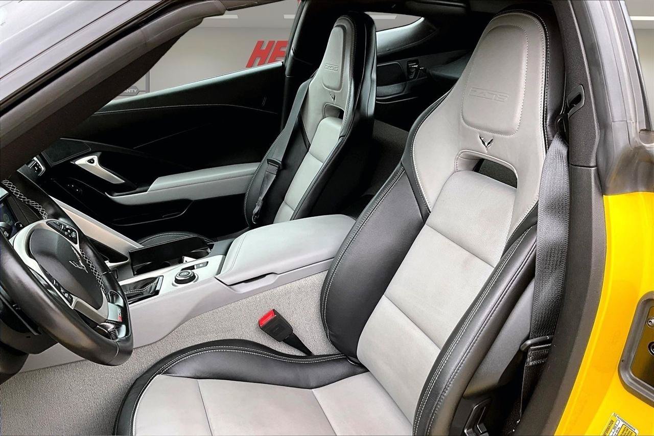 Used 2019 Chevrolet Corvette Z06 RWD image 21
