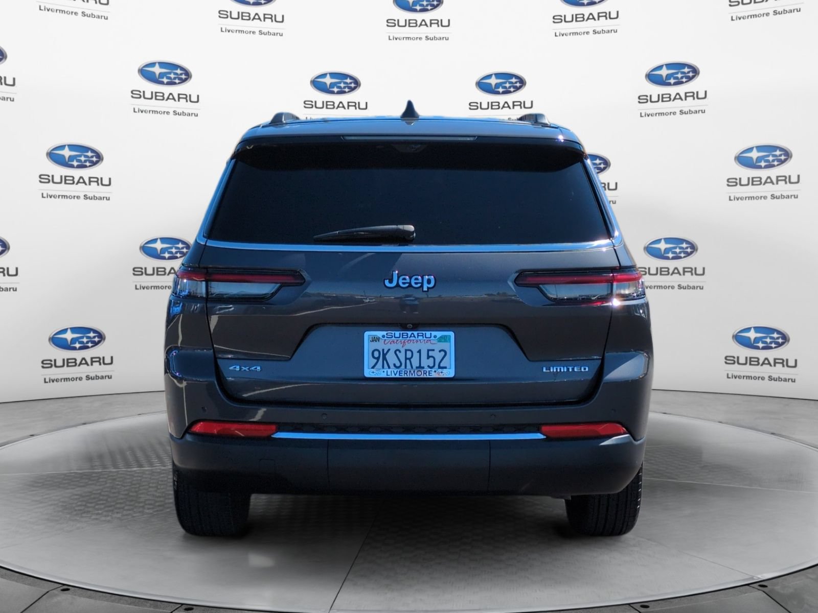 Used 2023 Jeep Grand Cherokee L Limited w/ Luxury Tech Group II AWD/4WD image 4