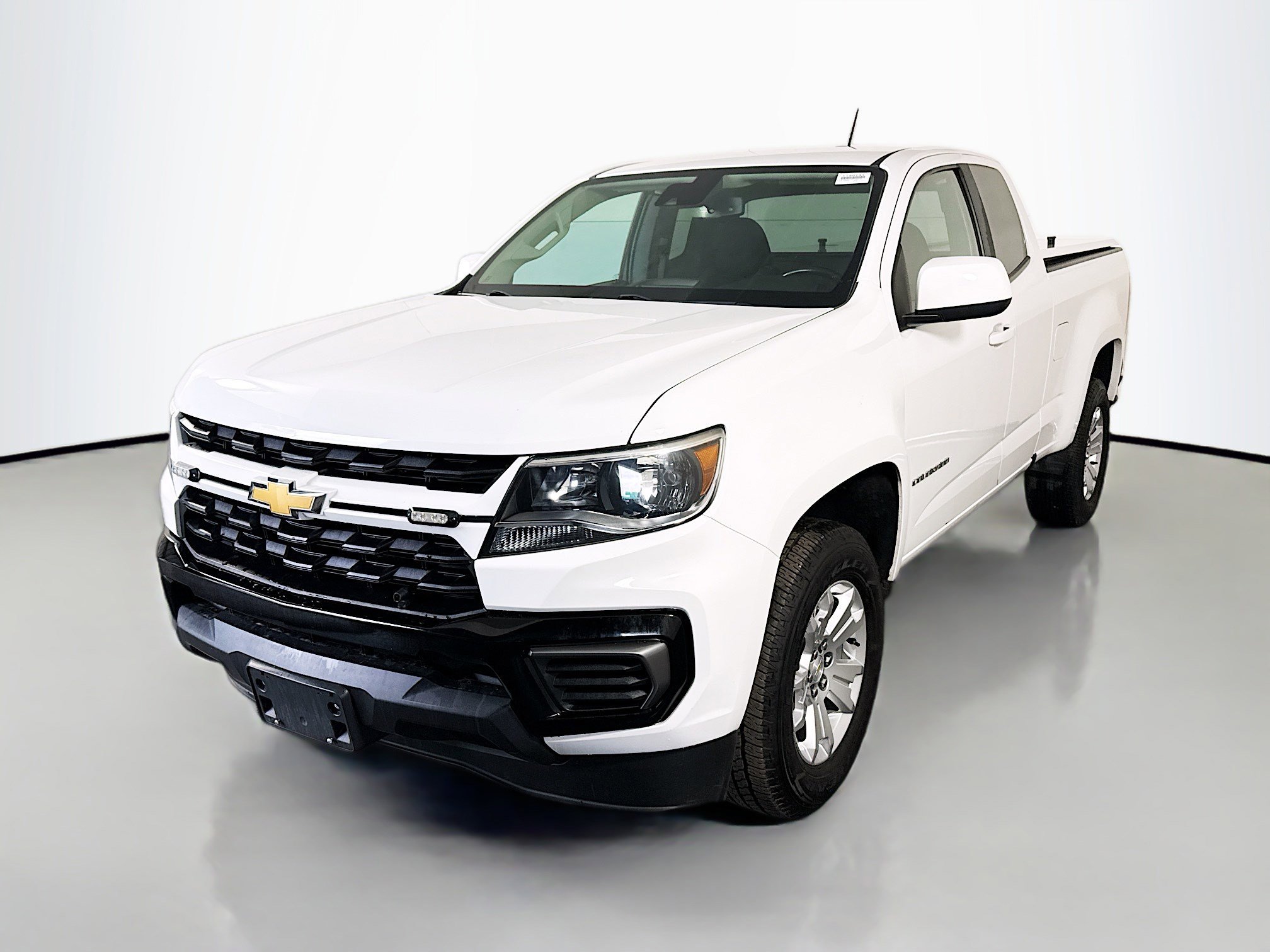 Used 2022 Chevrolet Colorado LT w/ Fleet Safety Package image 4