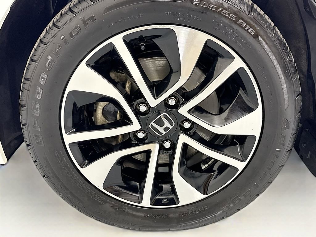Used 2015 Honda Civic EX image 30