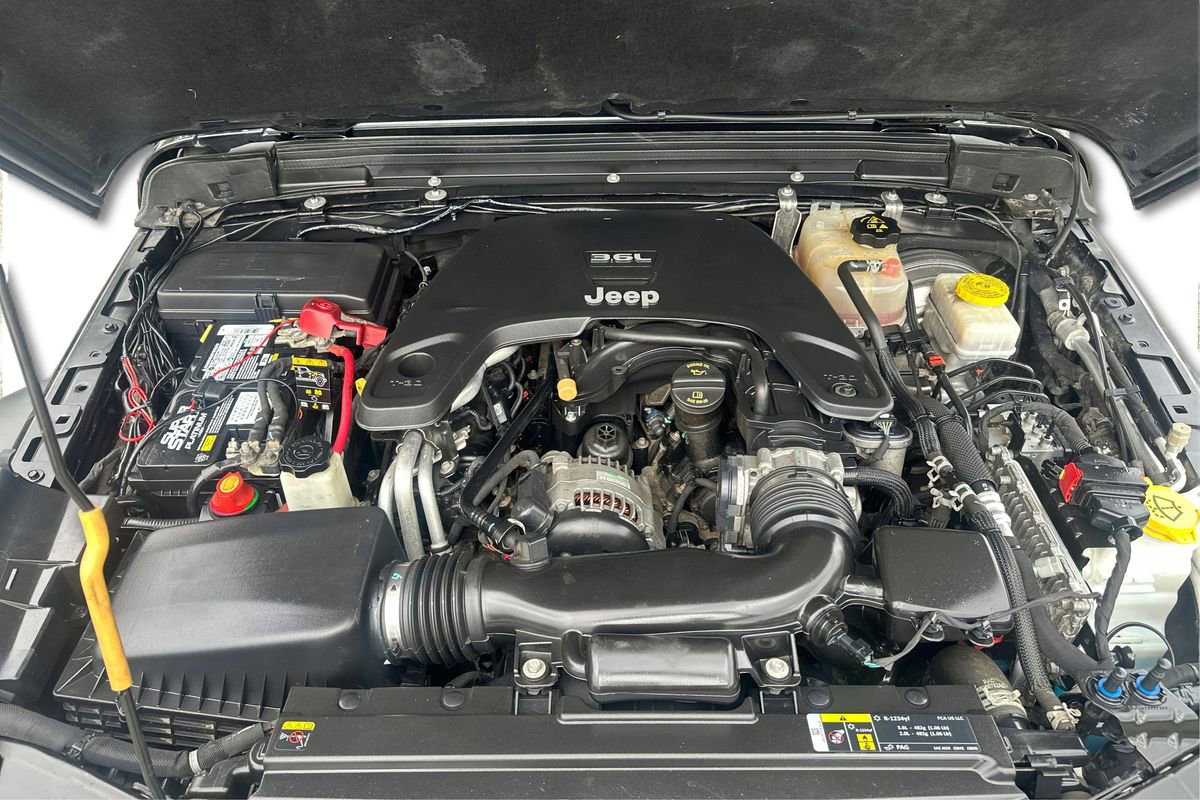 Used 2020 Jeep Wrangler Unlimited Sport image 22