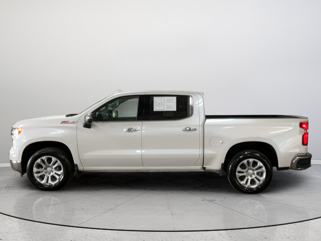 Certified 2022 Chevrolet Silverado 1500 LTZ w/ LTZ Convenience Package II AWD/4WD image 10