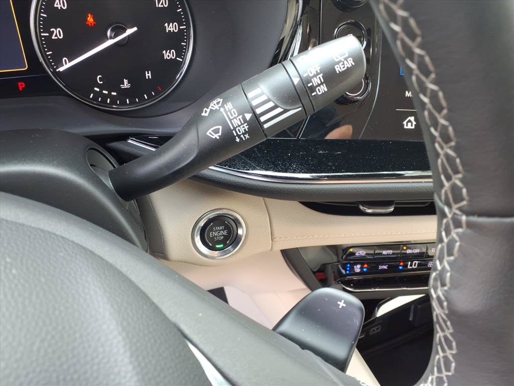 Used 2023 Buick Envision Avenir AWD/4WD image 22