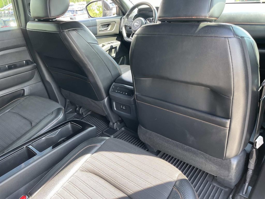 Used 2023 Nissan Pathfinder Rock Creek AWD/4WD image 16