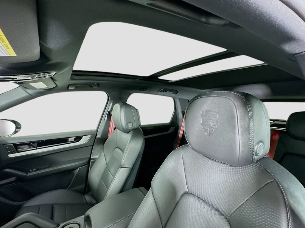 New 2026 Porsche Cayenne AWD/4WD image 14