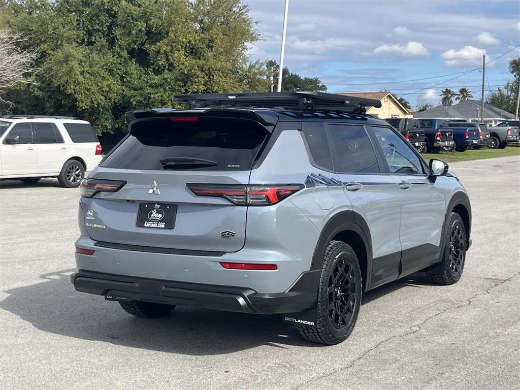 New 2026 Mitsubishi Outlander Trail Edition image 5