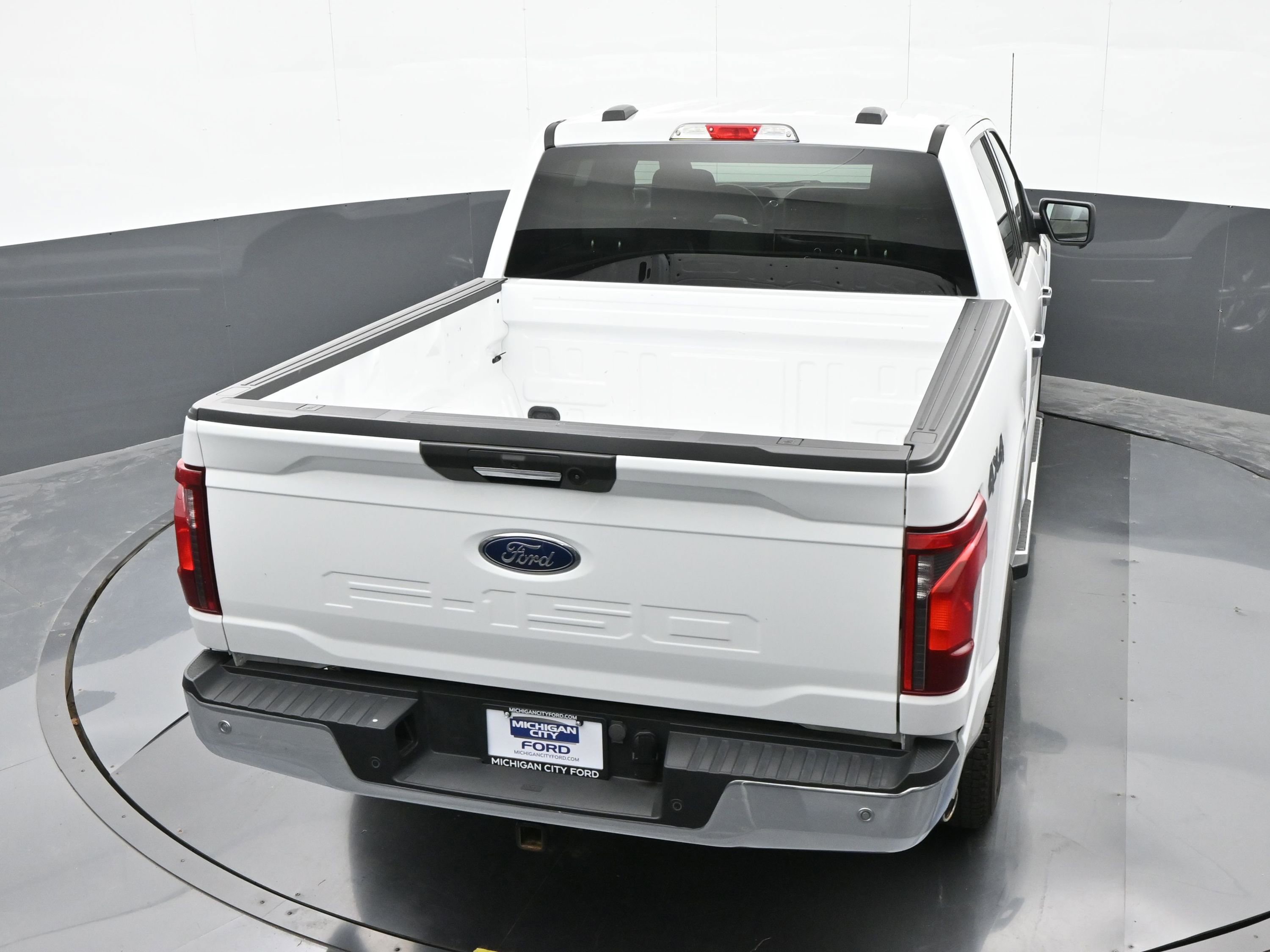 Used 2024 Ford F150 XLT image 40