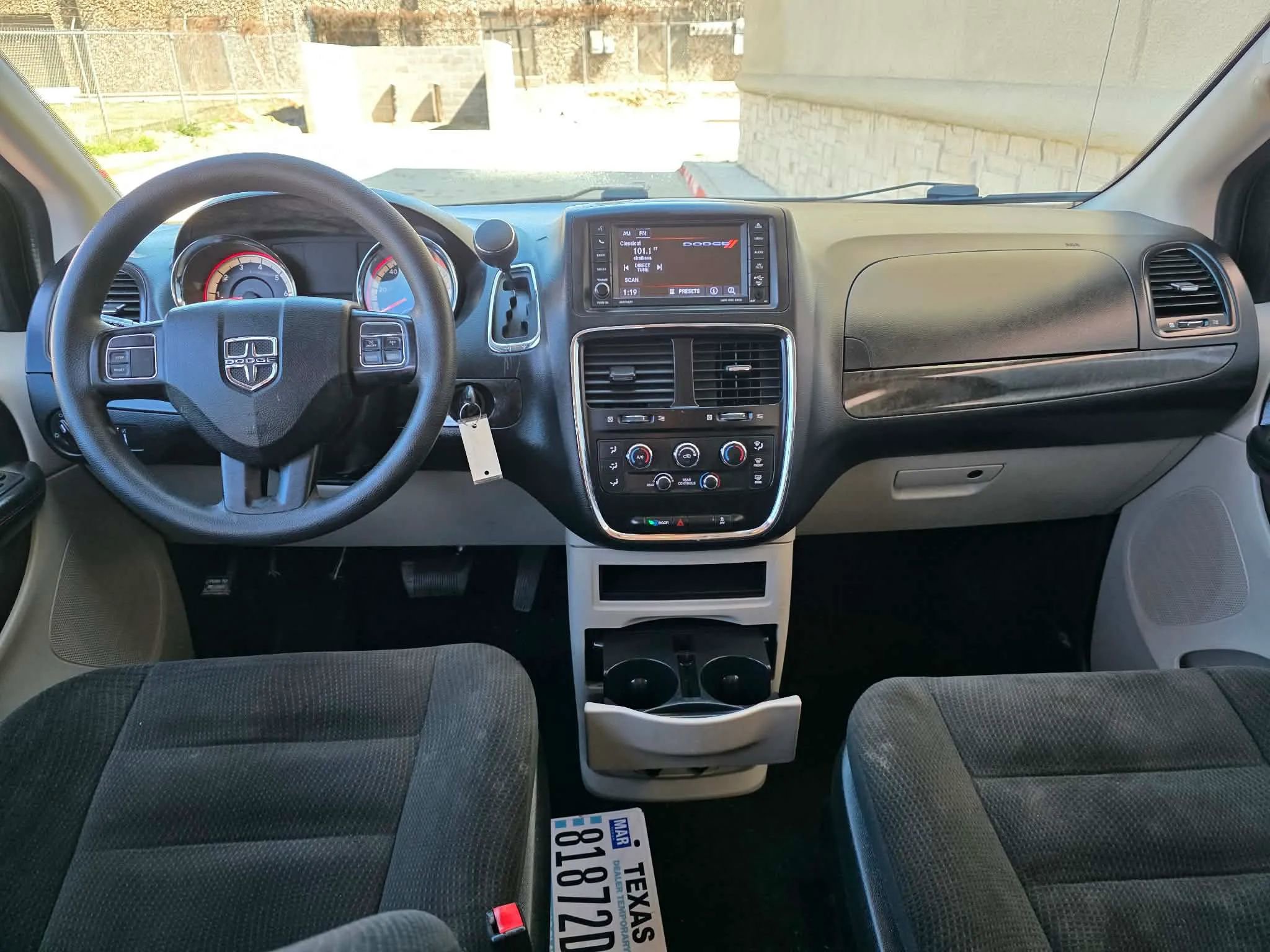 Used 2018 Dodge Grand Caravan SE image 15