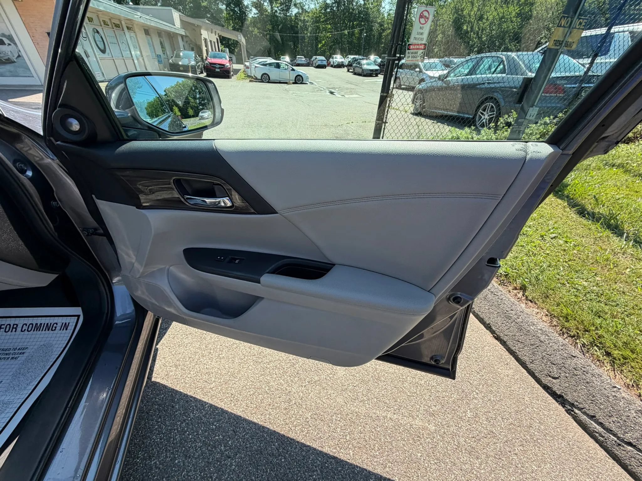 Used 2016 Honda Accord EX-L image 14