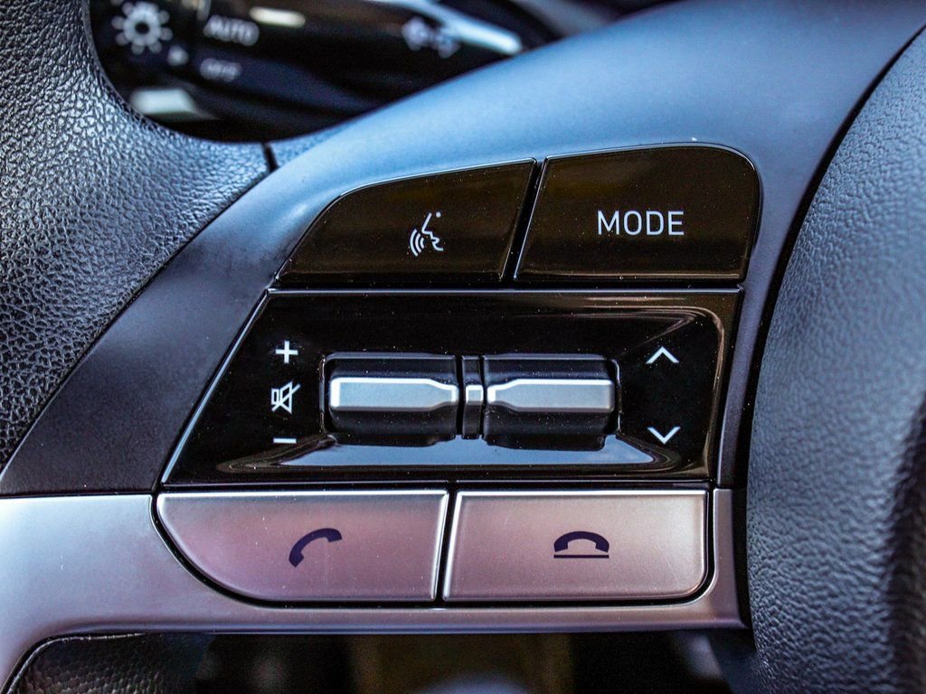 Used 2023 Hyundai Elantra SEL image 27