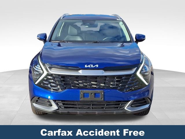 Used 2024 Kia Sportage EX image 3