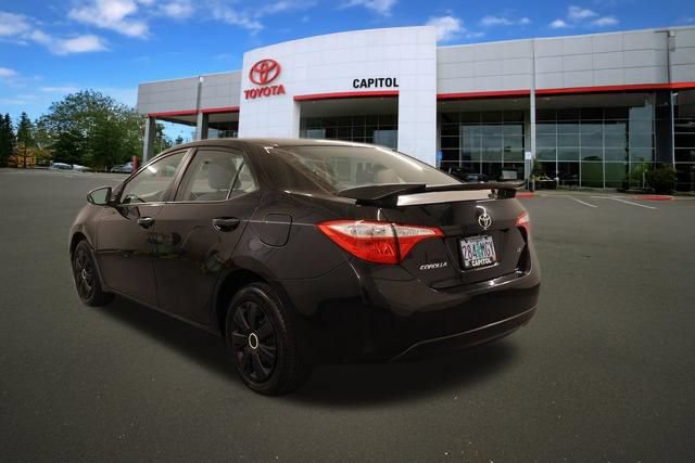 Used 2015 Toyota Corolla LE FWD image 5