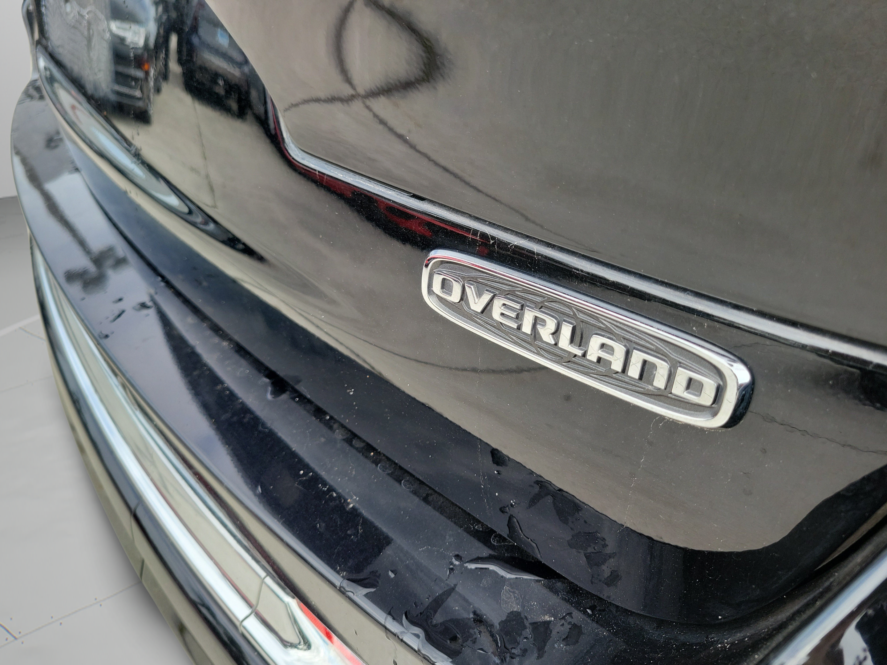 Used 2021 Jeep Grand Cherokee L Overland w/ Luxury Tech Group IV AWD/4WD image 28