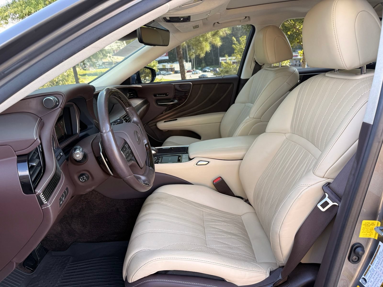 Used 2018 Lexus LS 500 w/ Interior Upgrade Package RWD image 35