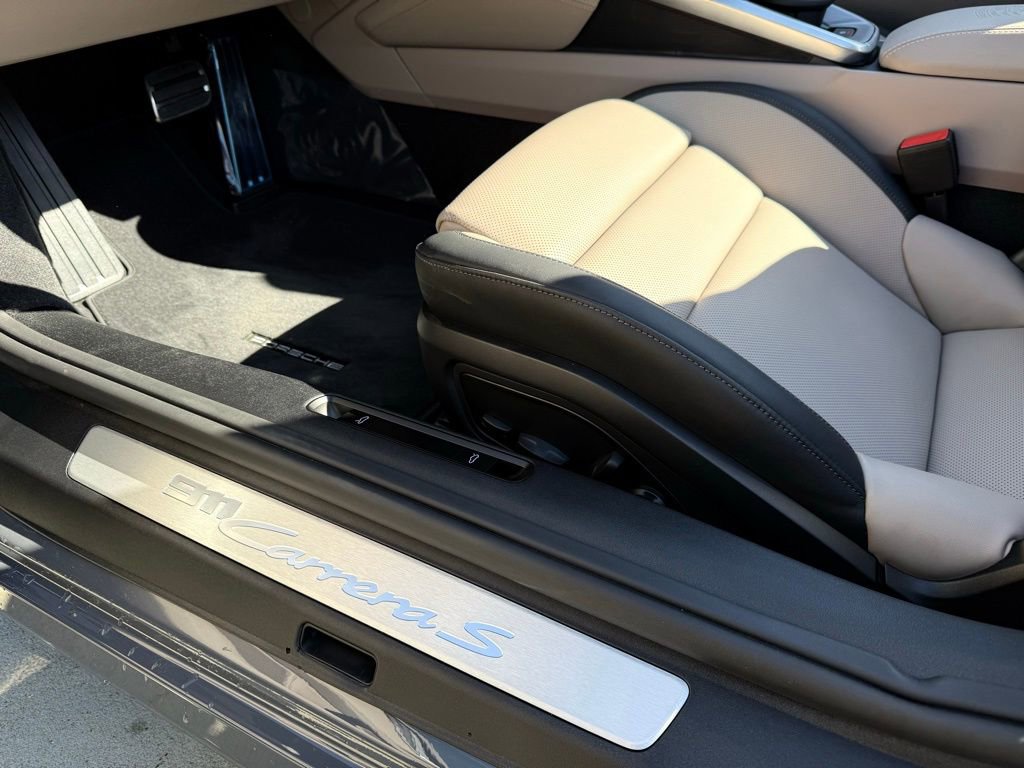 New 2026 Porsche 911 Carrera S image 13