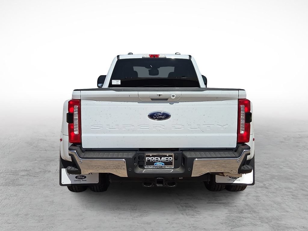 New 2026 Ford F350 Lariat w/ FX4 Off-Road Package AWD/4WD image 9