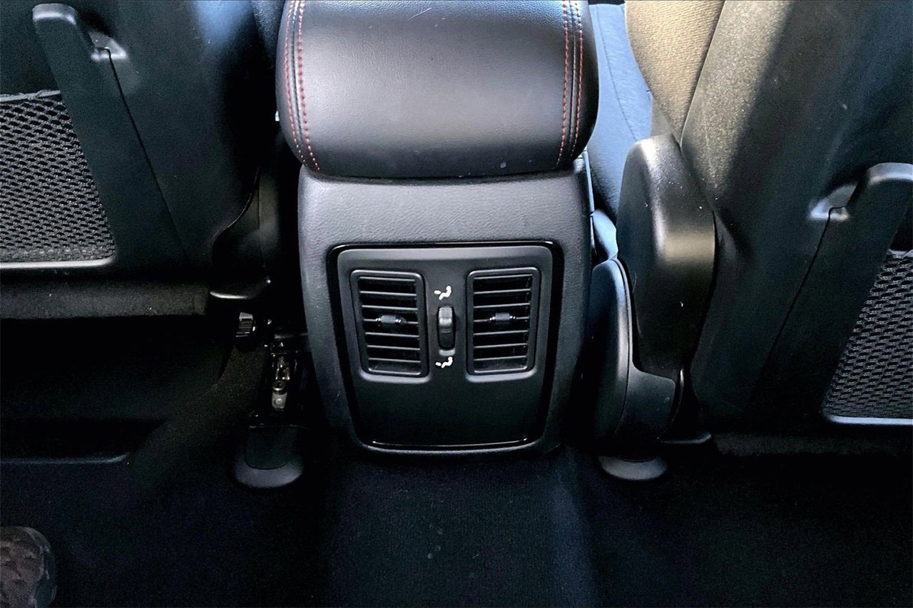 Certified 2024 Dodge Durango R/T image 15