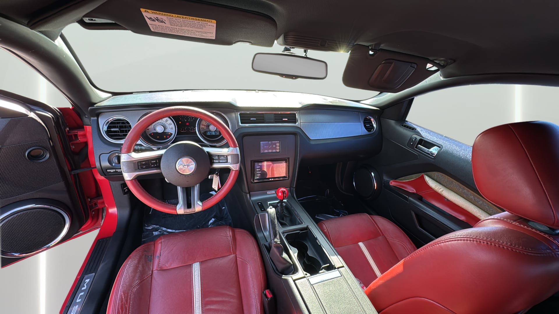 Used 2010 Ford Mustang GT RWD image 14