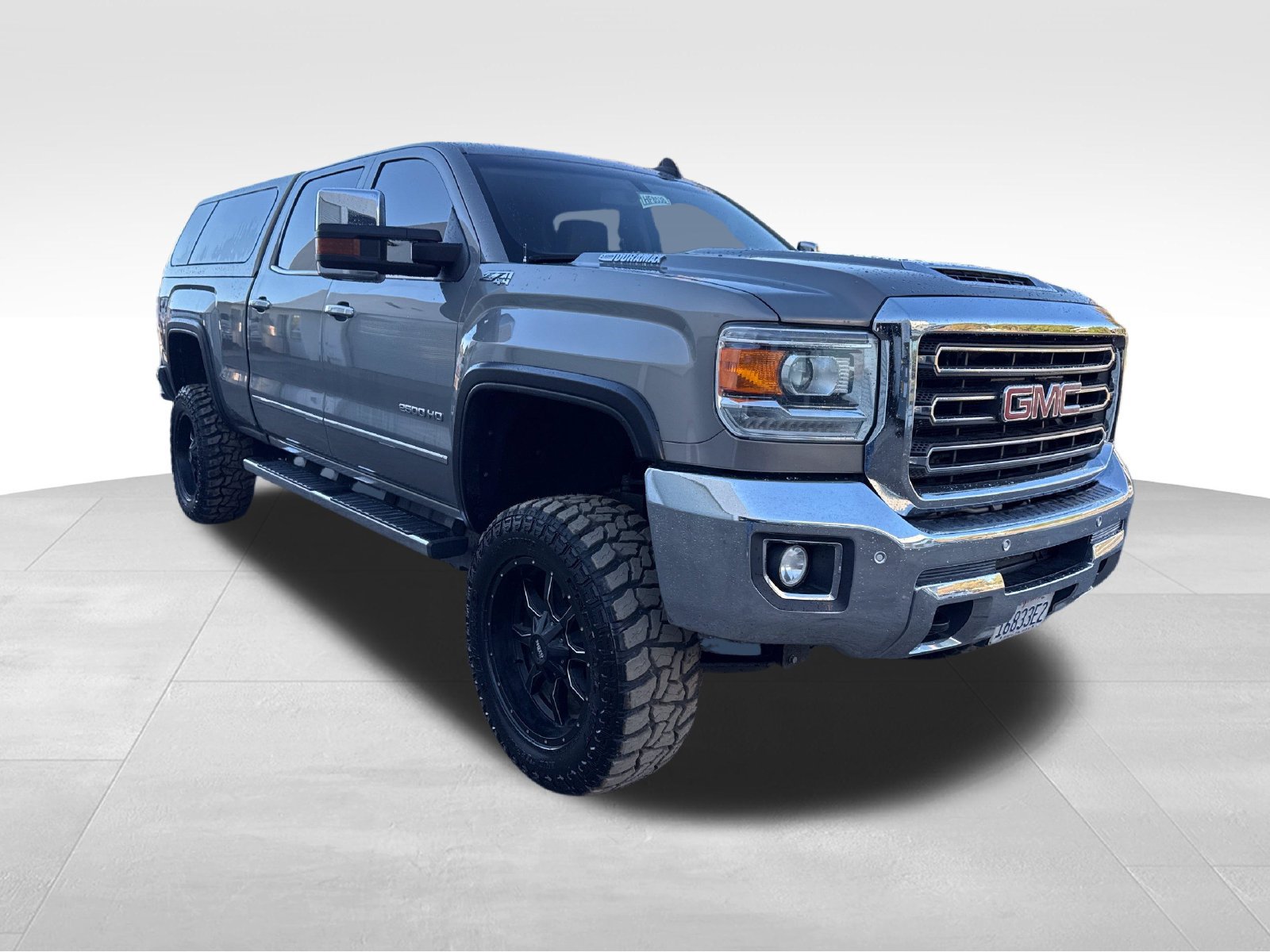 Used 2017 GMC Sierra 2500 SLT w/ Duramax Plus Package AWD/4WD image 7