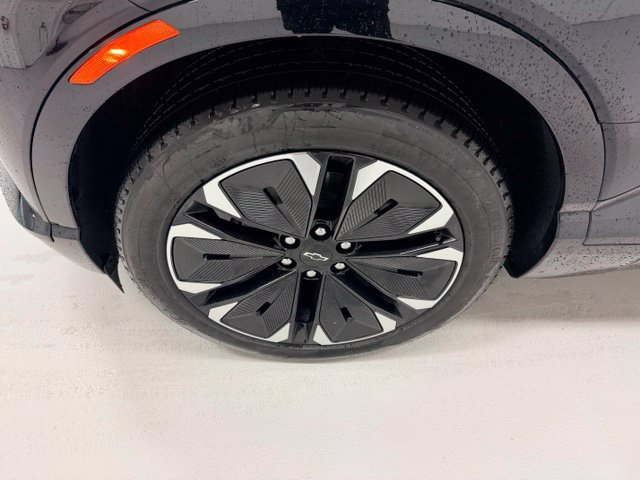 Certified 2024 Chevrolet Blazer EV RS AWD/4WD image 15