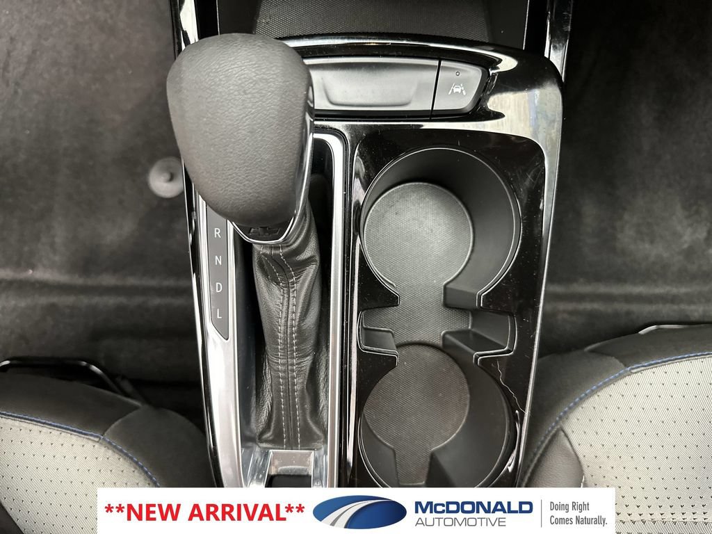 Used 2024 Chevrolet Trax LT w/ Driver Confidence Package FWD image 19