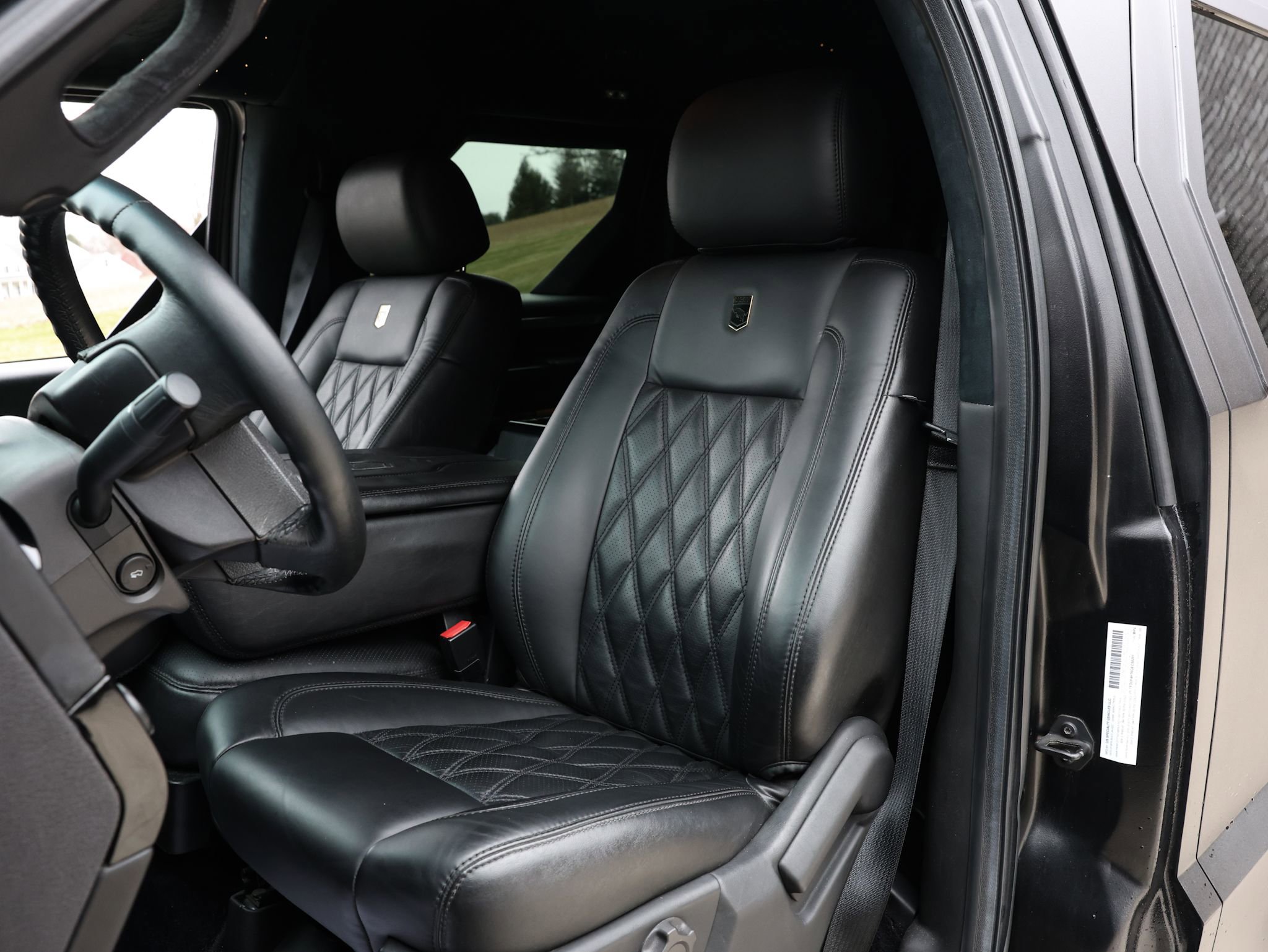 Used 2016 Ford F450 XLT w/ XLT Interior Package image 54