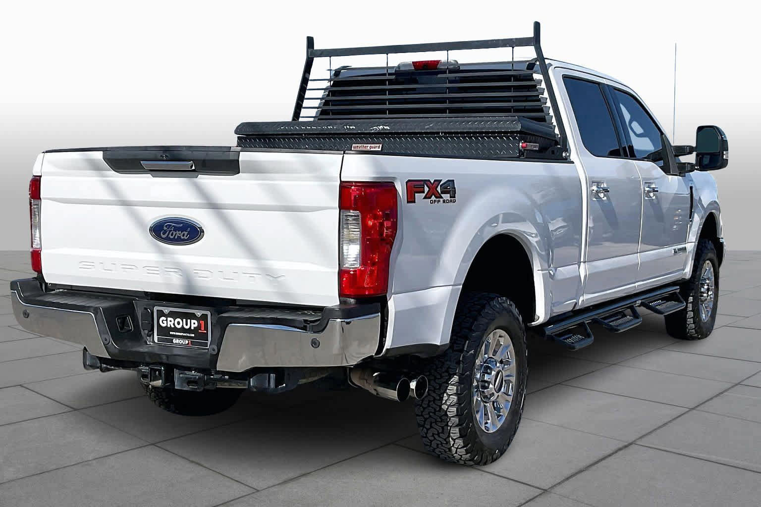 Used 2019 Ford F250 XLT w/ XLT Premium Package image 12