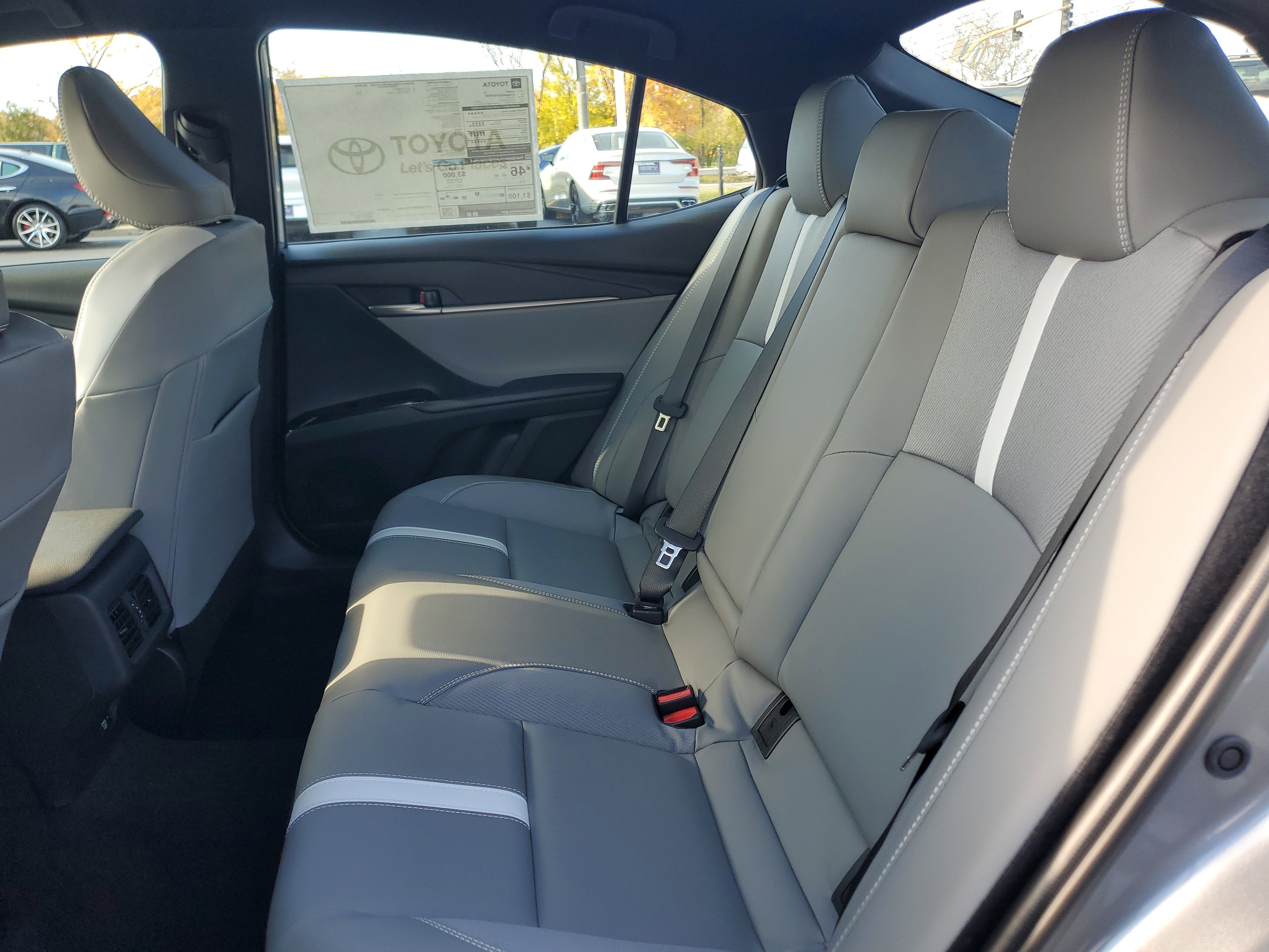 New 2026 Toyota Camry SE FWD image 11