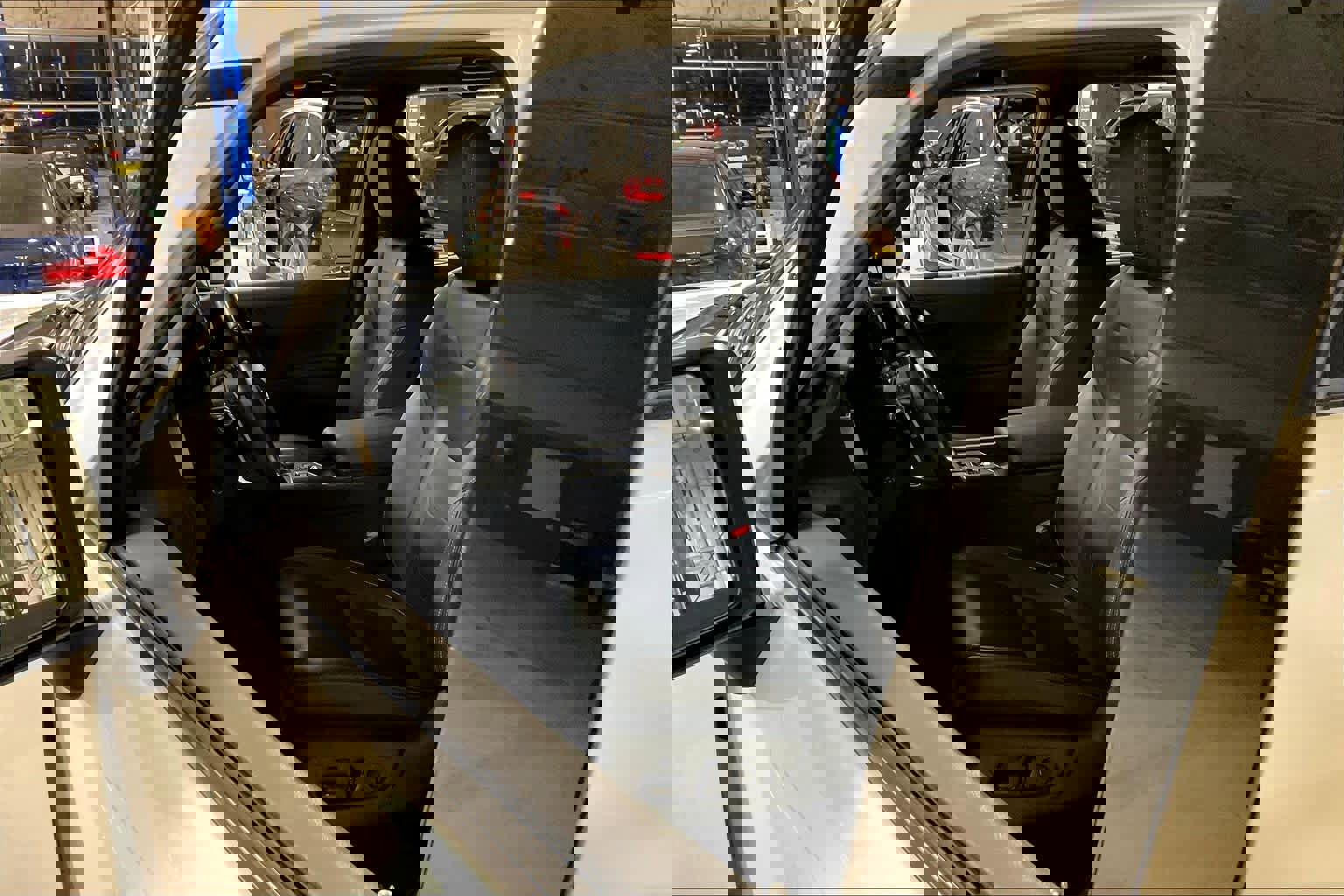 Used 2024 Lexus GX 550 image 7