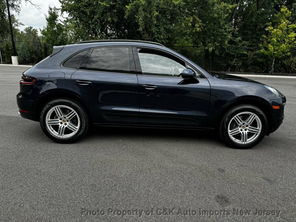 Used 2017 Porsche Macan AWD/4WD image 7