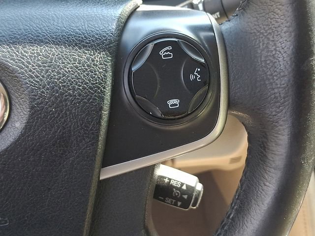 Used 2014 Toyota Camry XLE image 28