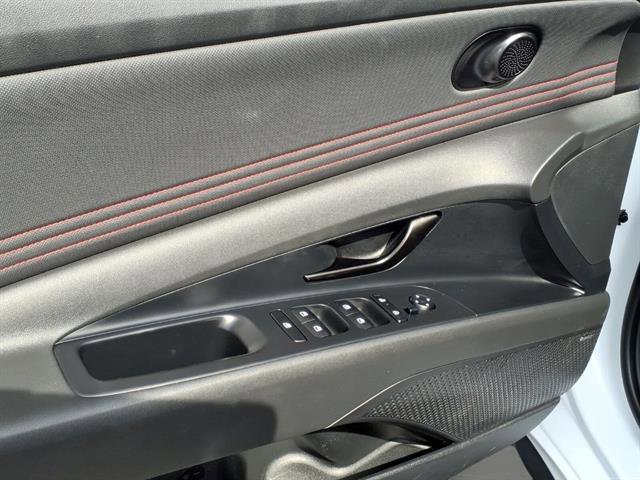 Used 2025 Hyundai Elantra N Line image 9