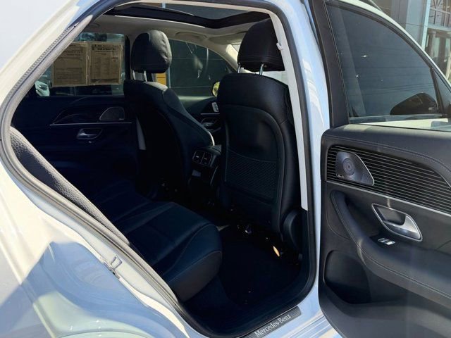 Used 2024 Mercedes-Benz GLE 580 4MATIC image 33