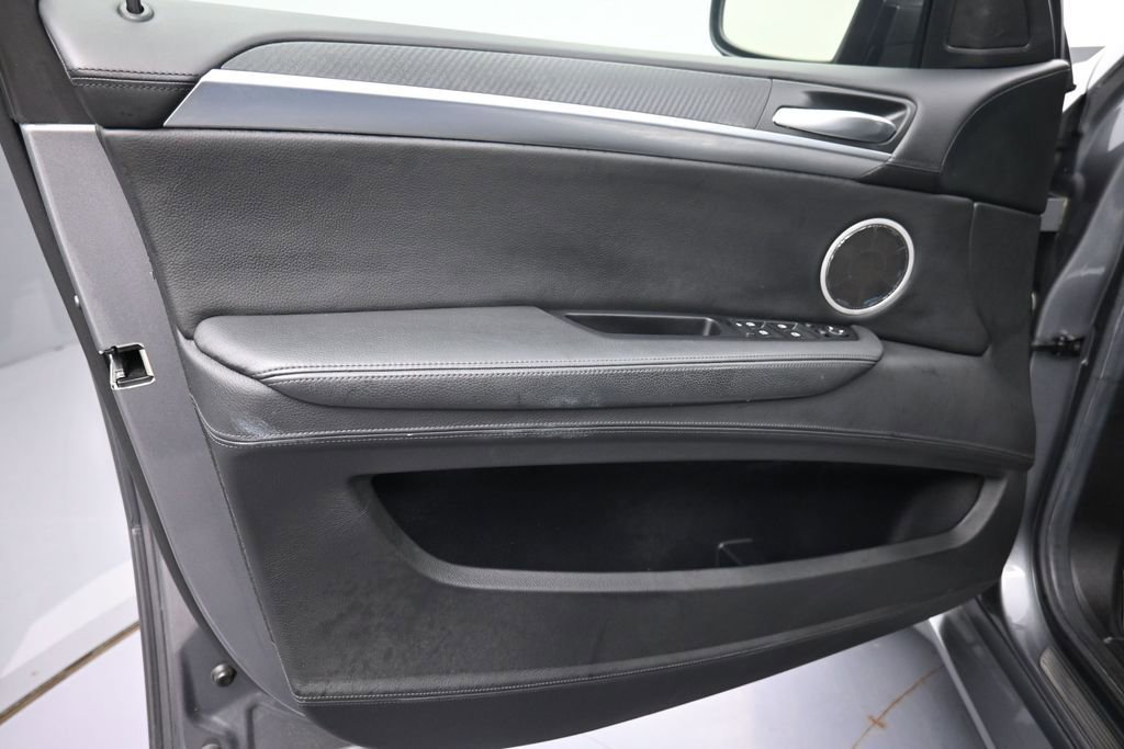 Used 2010 BMW X6 M AWD/4WD image 9