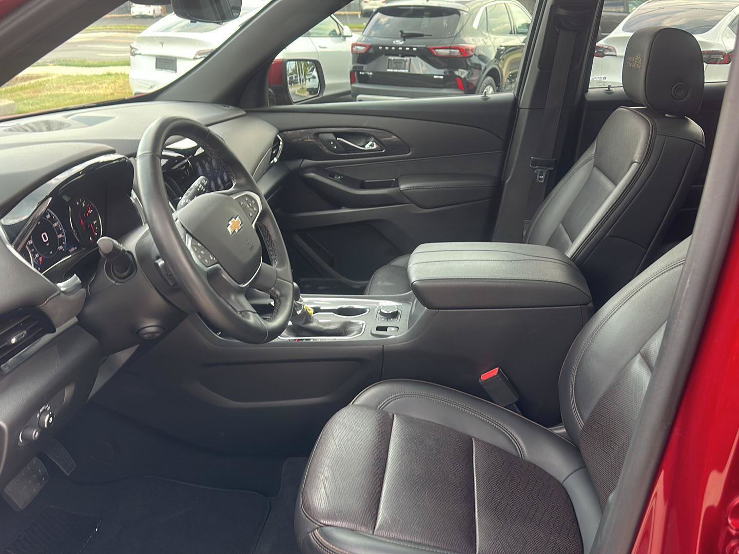 Used 2023 Chevrolet Traverse High Country FWD image 72